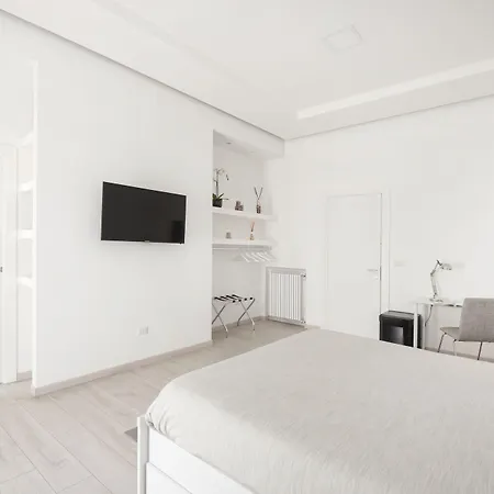 Maison Piazza Cavour-3